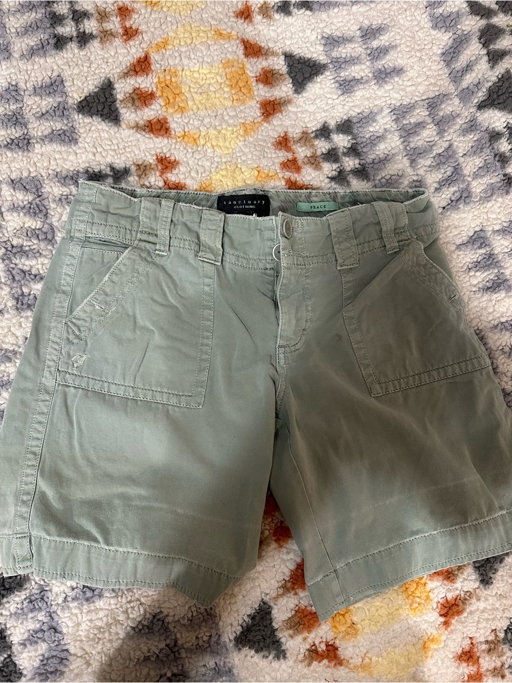 Sanctuary Clothing Women’s Size 29 Green Peace Utility Cargo Shorts